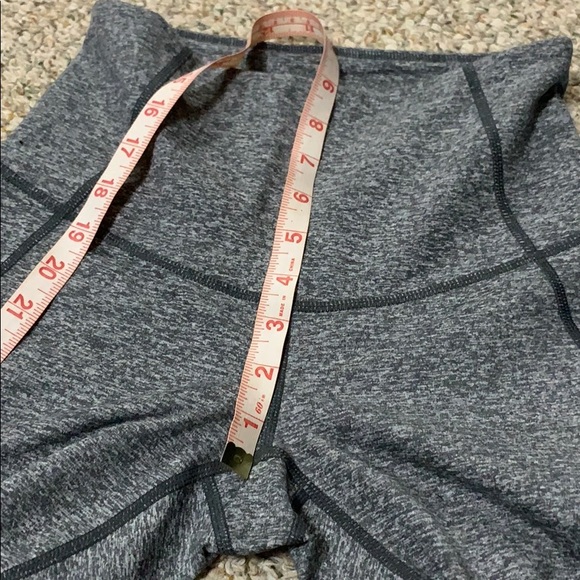 NWT Zella Cropped Leggings - Picture 11 of 12